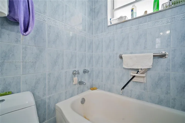 Bayshore Yacht Tennis Club #714 image #22