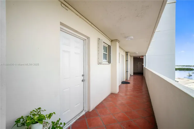 Bayshore Yacht Tennis Club #714 image #7