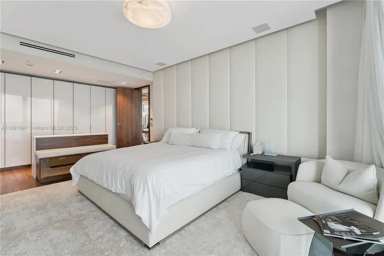 Jade Signature #805 image #12