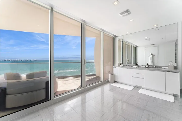 Jade Signature #805 image #14