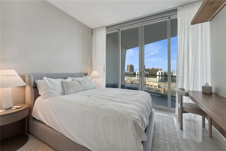 Jade Signature #805 image #21