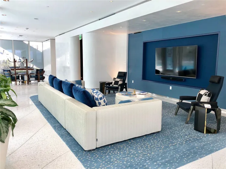 Jade Signature #805 image #27