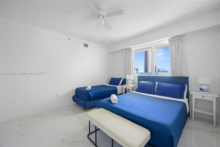 Marina Bay Club #708 image #19