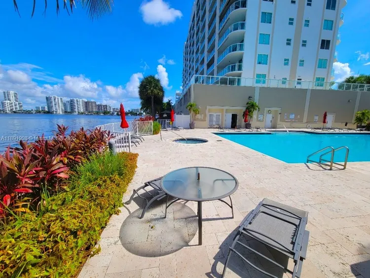 Marina Bay Club #708 image #25