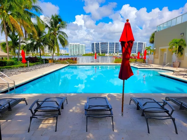 Marina Bay Club #708 image #26