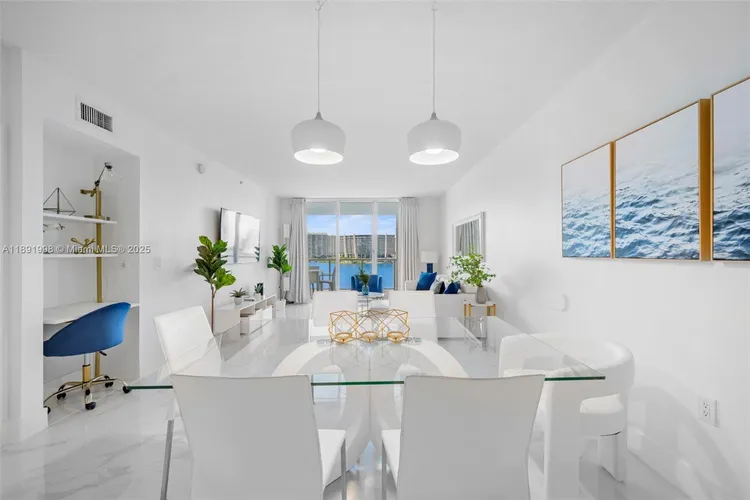 Marina Bay Club #708 image #8