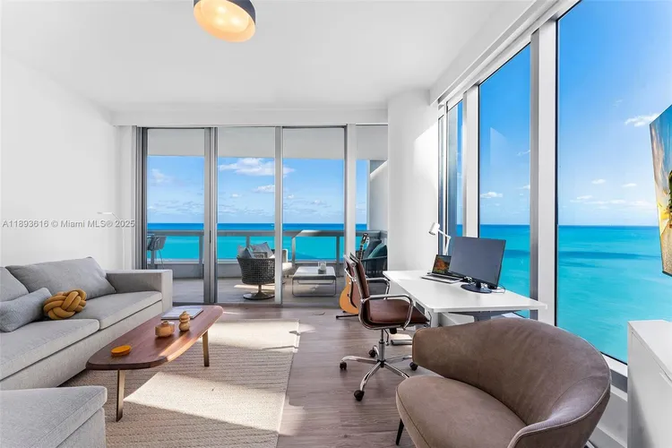 Carillon Condo North Tower #2601 image #27