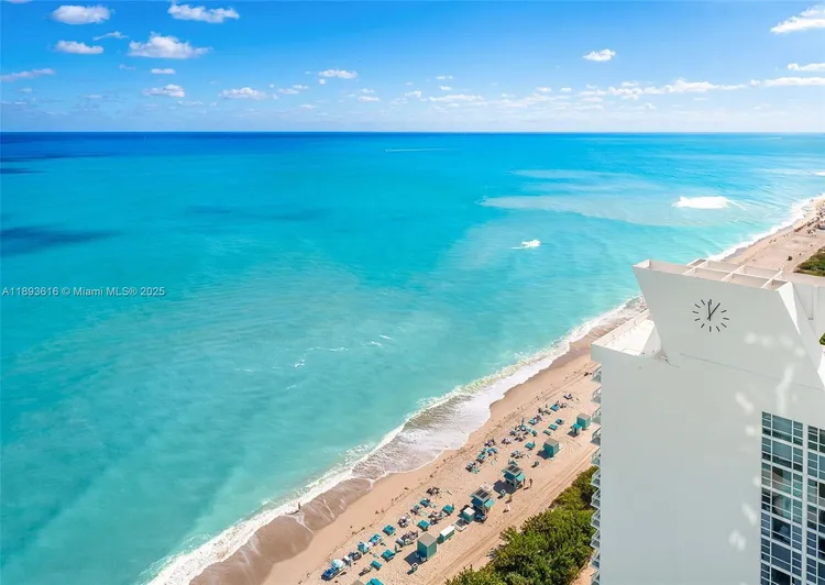 Carillon Condo North Tower #2601 image #32