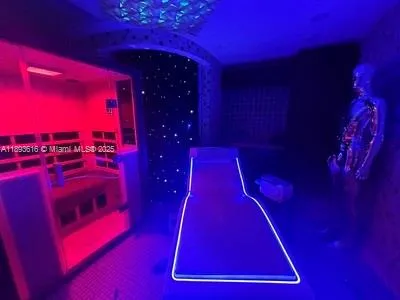 Carillon Condo North Tower #2601 image #60