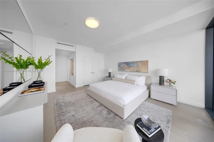 Five Park #2404 image #25