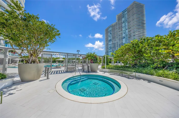 Five Park #2404 image #30