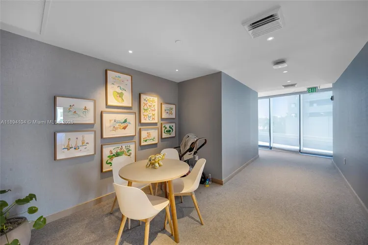 Five Park #2404 image #36