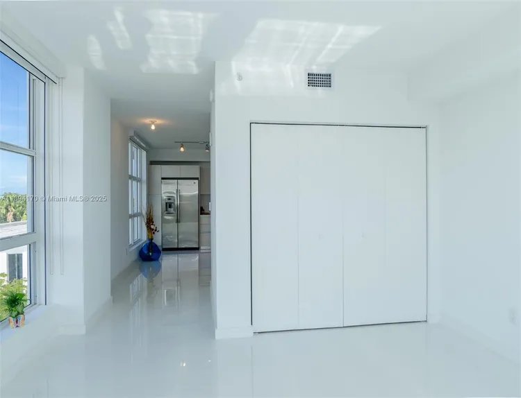 Baltus House #510 image #7