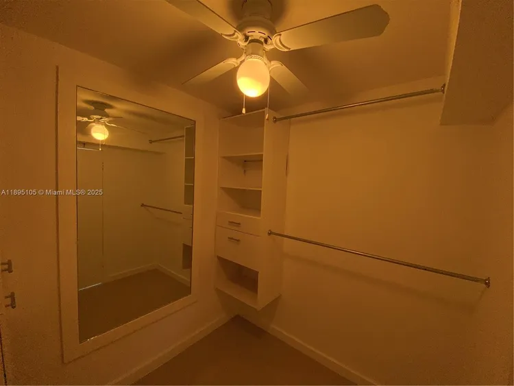 Venetian Isle Condo #202 image #16