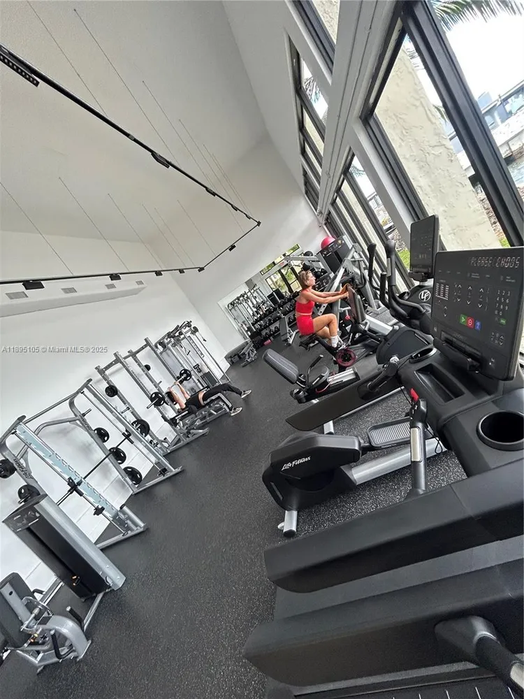 Venetian Isle Condo #202 image #29