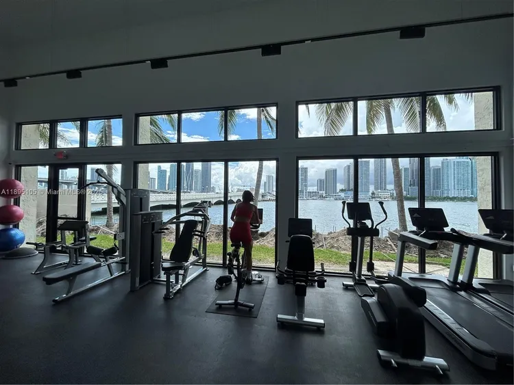 Venetian Isle Condo #202 image #30