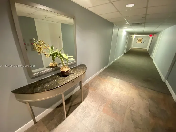 Venetian Isle Condo #202 image #37