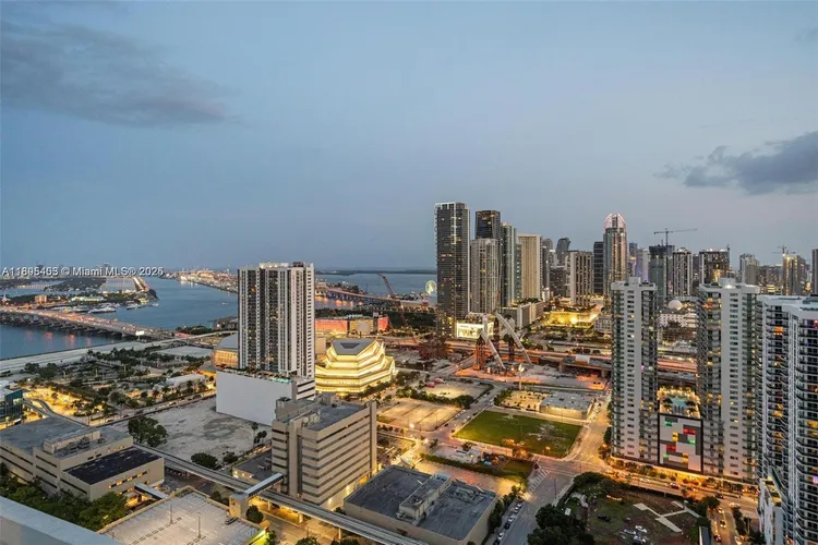 Canvas #1220 image #16