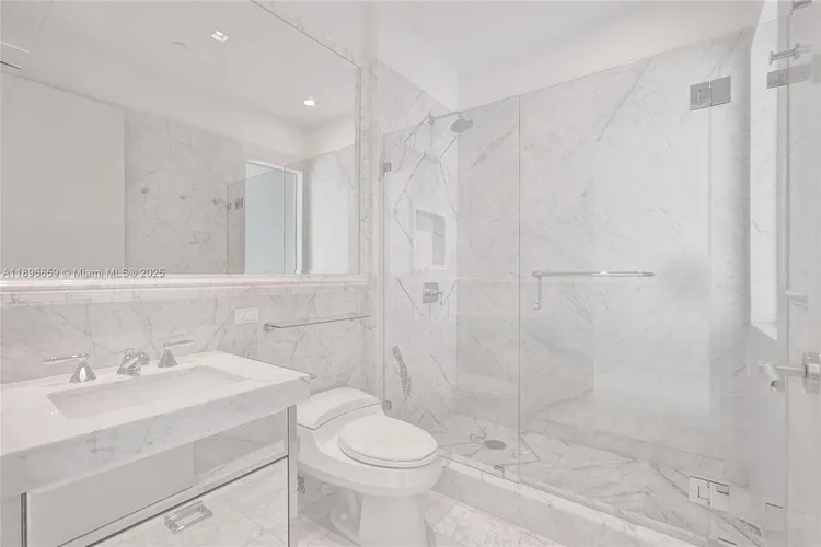 Chateau Beach Residences #2302 image #16