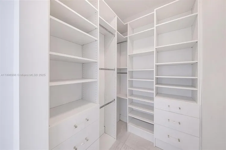 360 Condo #207 image #30