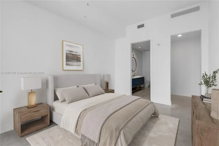 Mr. C Residences Bayshore Tower #1506 image #15