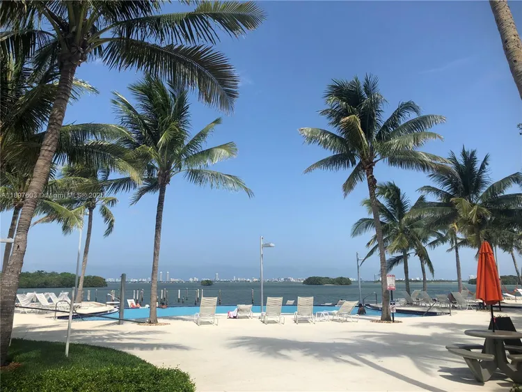 Nirvana 3 #B401 image #15