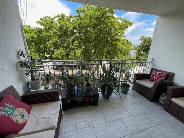 Nirvana 3 #B401 image #18