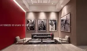 The Bond #1506 image #17