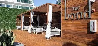 The Bond #1506 image #20