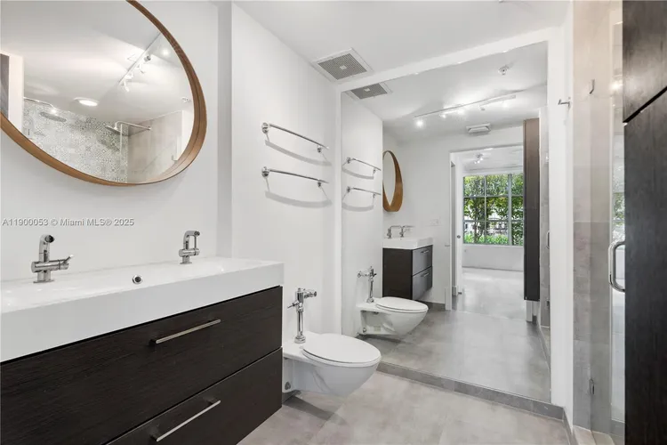 Midtown 2 #M0707 image #8