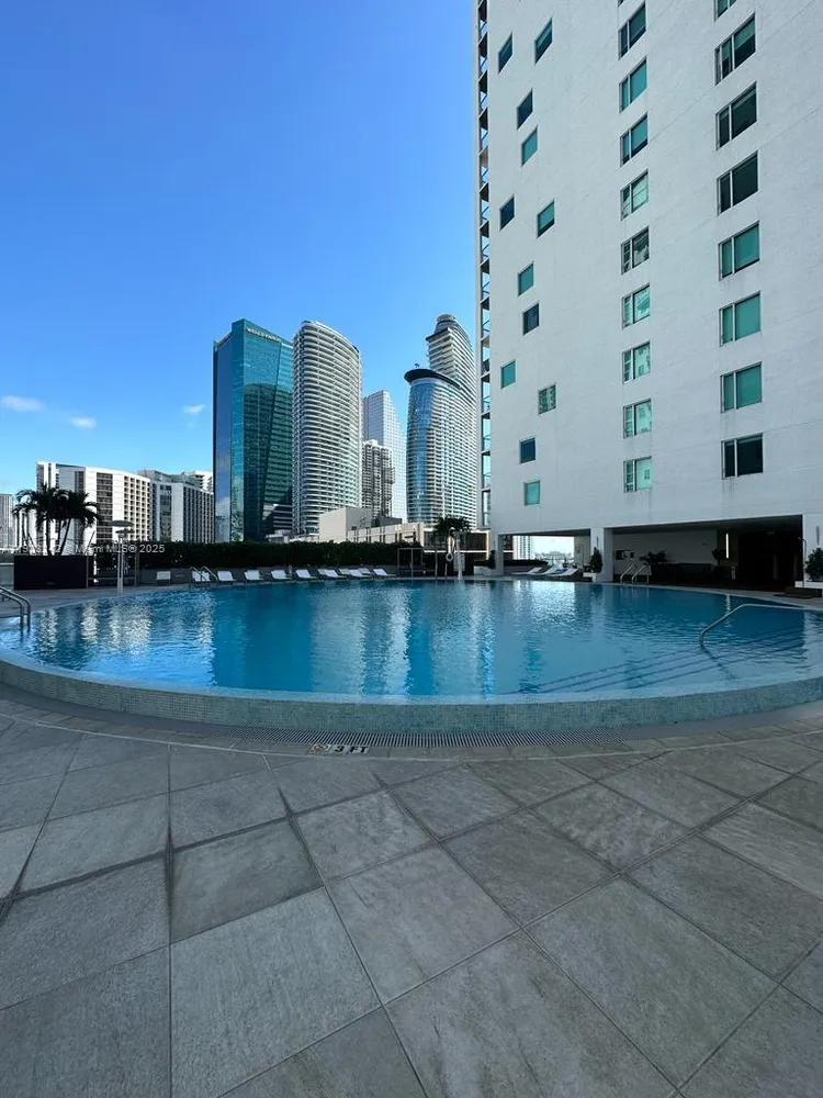 500 Brickell #2808 image #18