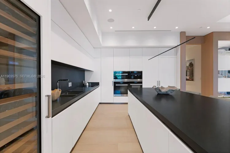 Palazzo Della Luna #6811 image #14