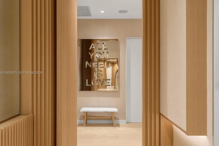 Palazzo Della Luna #6811 image #17