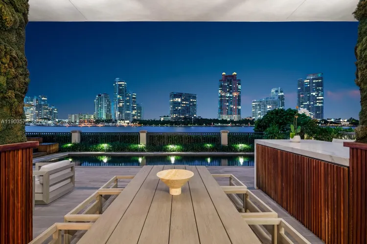 Palazzo Della Luna #6811 image #44