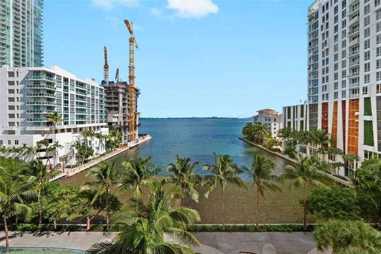 Icon Bay #505 image #9