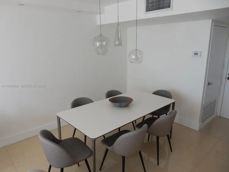 Bayshore Place #1406D image #14