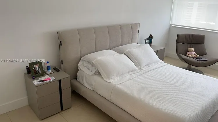 Bayshore Place #1406D image #8