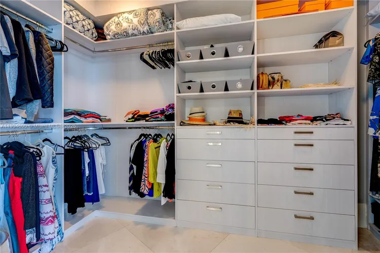 Porsche Design Tower #2403 image #26