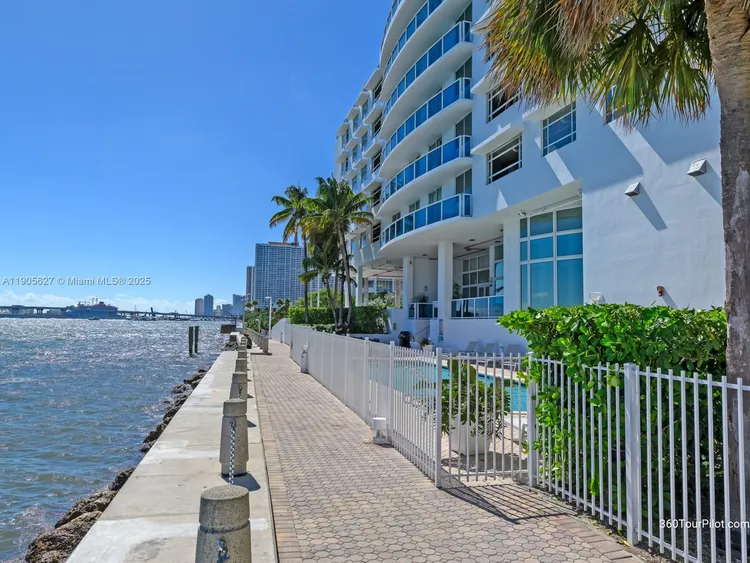 New Wave Condo #16A image #32