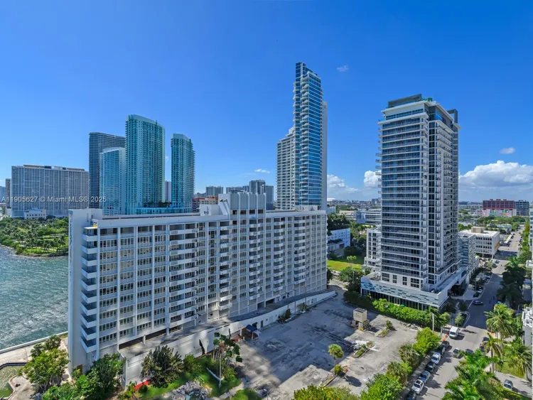 New Wave Condo #16A image #41