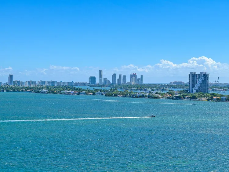 New Wave Condo #16A image #44