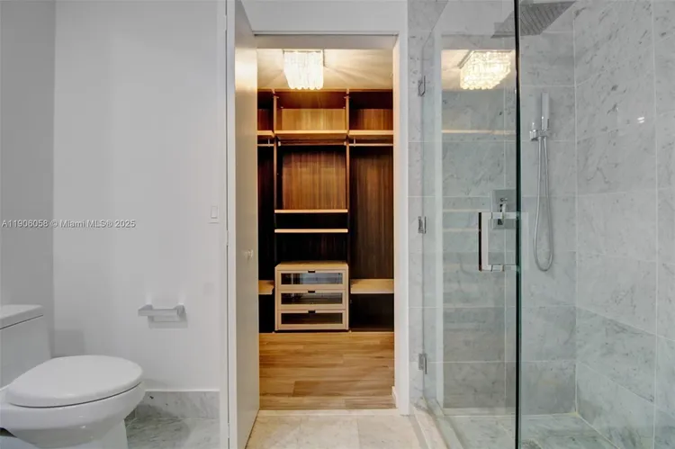 SLS Lux Brickell #4309 image #12