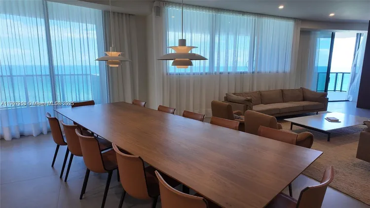 Porsche Design Tower #905 image #25