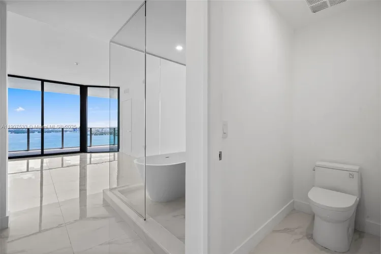 Aria Reserve South Tower #2607 image #29