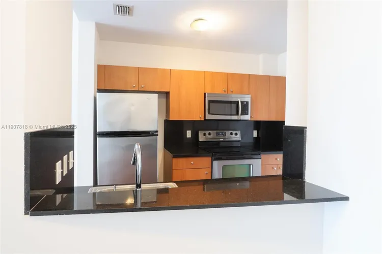 Edgewater Lofts #501 image #11