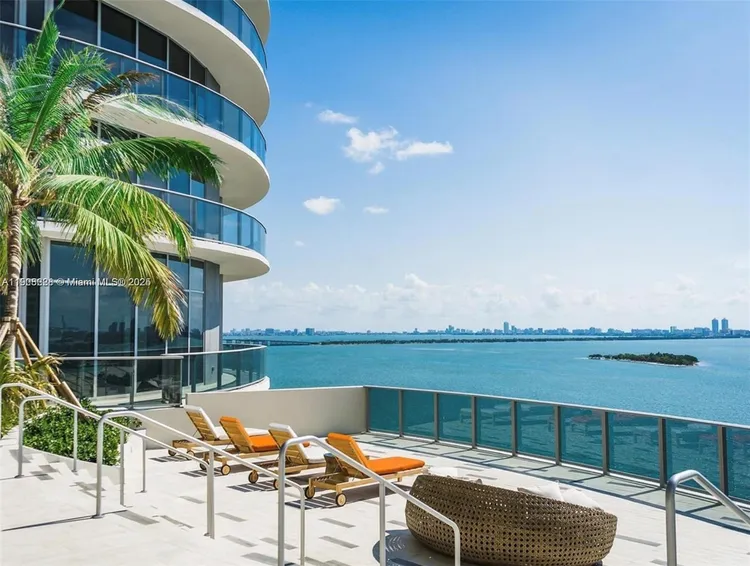 Aria on the Bay #3100 image #25