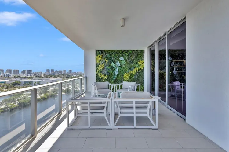 Riva Fort Lauderdale #1602 image #19