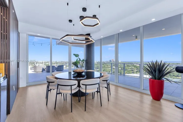 Riva Fort Lauderdale #1602 image #24