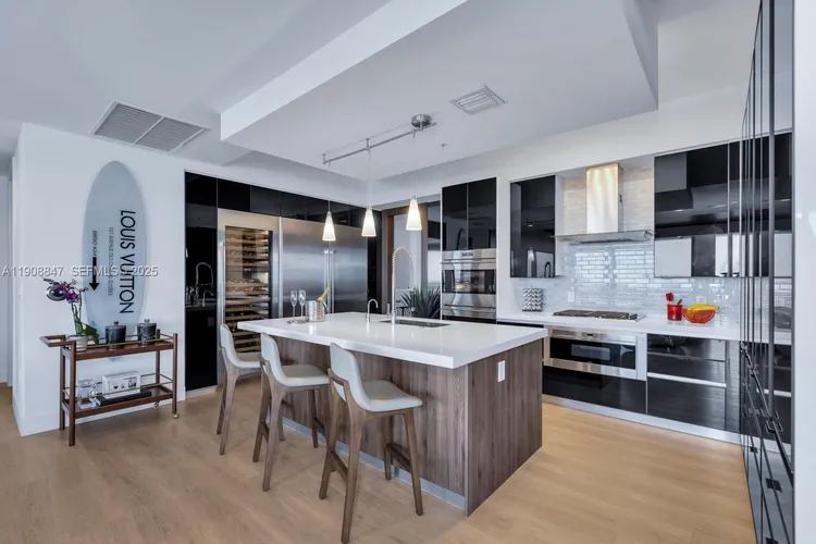 Riva Fort Lauderdale #1602 image #31