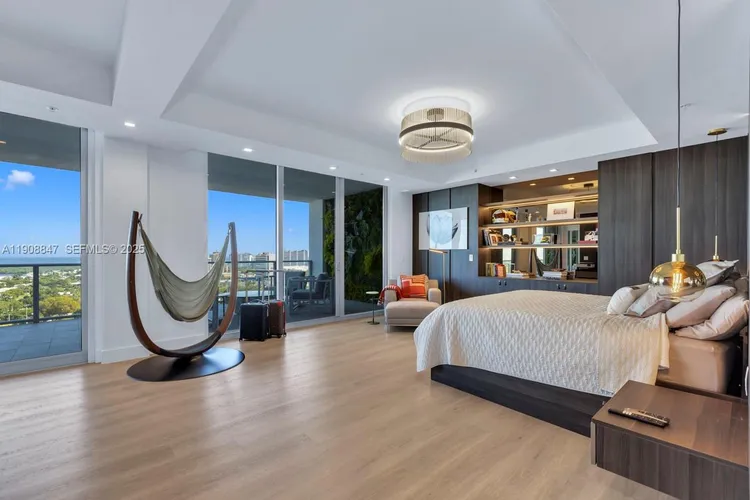 Riva Fort Lauderdale #1602 image #37